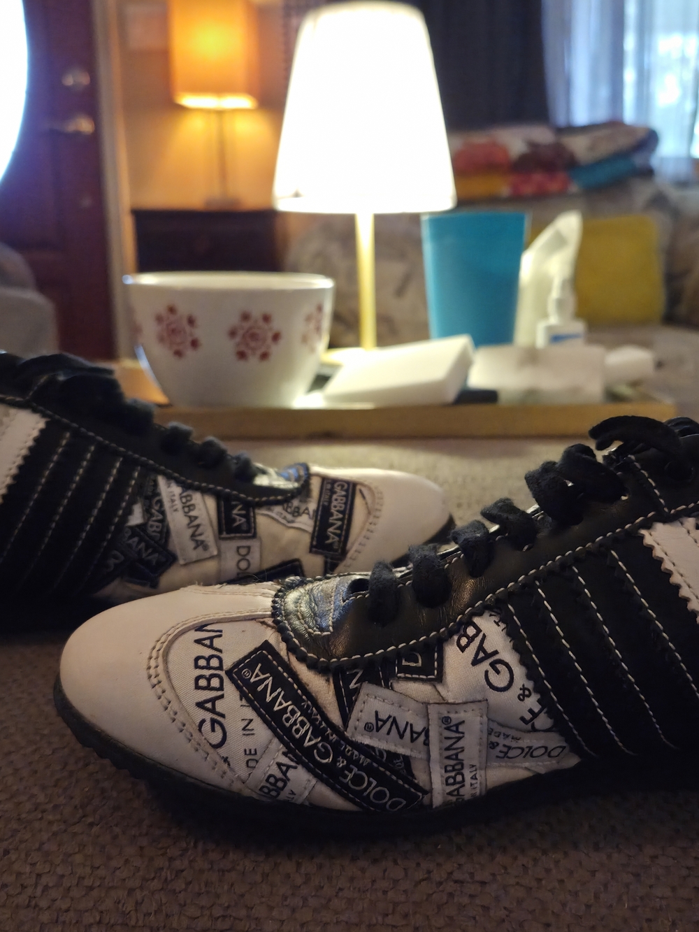 Dolce Gabbana Cream and Black Logo Sneakers Low Profile Bowling Silhouette READ - Picture 11 of 11
